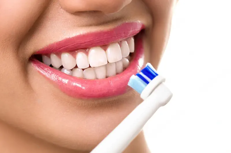 Lipdent - Il primo volumizzante labbra che cura la tua igiene orale Lipdent, Dentifricio Volumizzante Labbra, Dentifricio che gonfia le labbra, Lipdent Labbra, Dentifricio Volumizzante Image